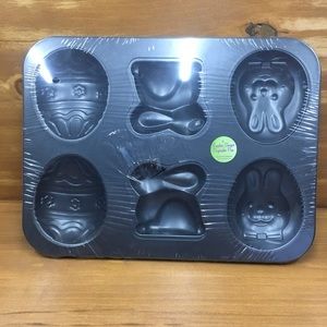 Easter shape cupcake pan